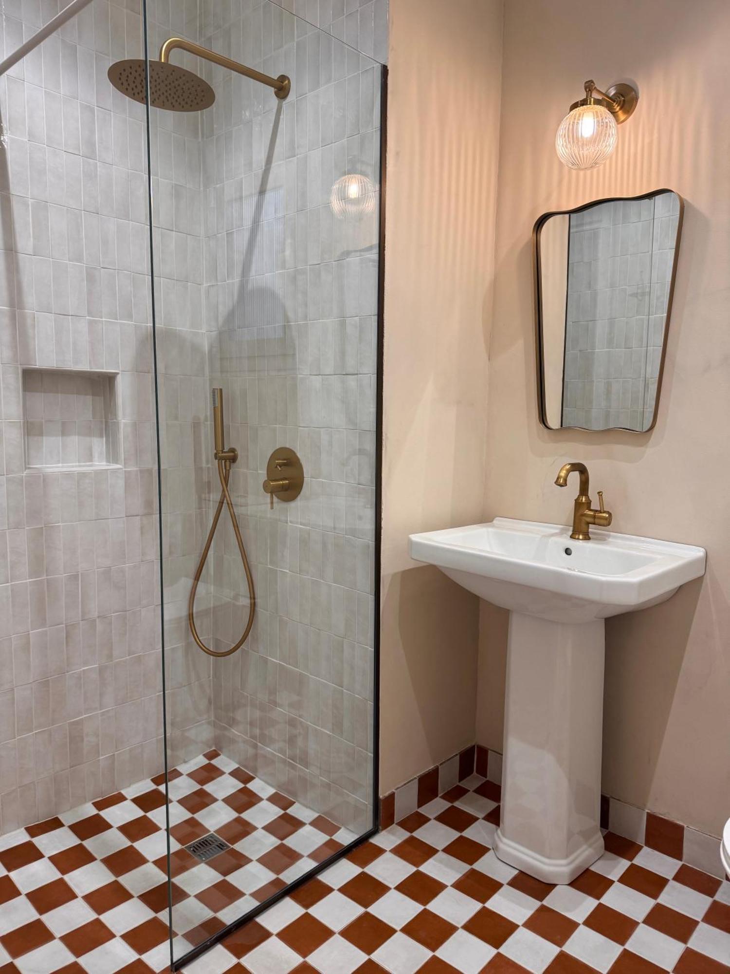 Liberty House - Central Two Bedroom Apartments Nicosia Luaran gambar